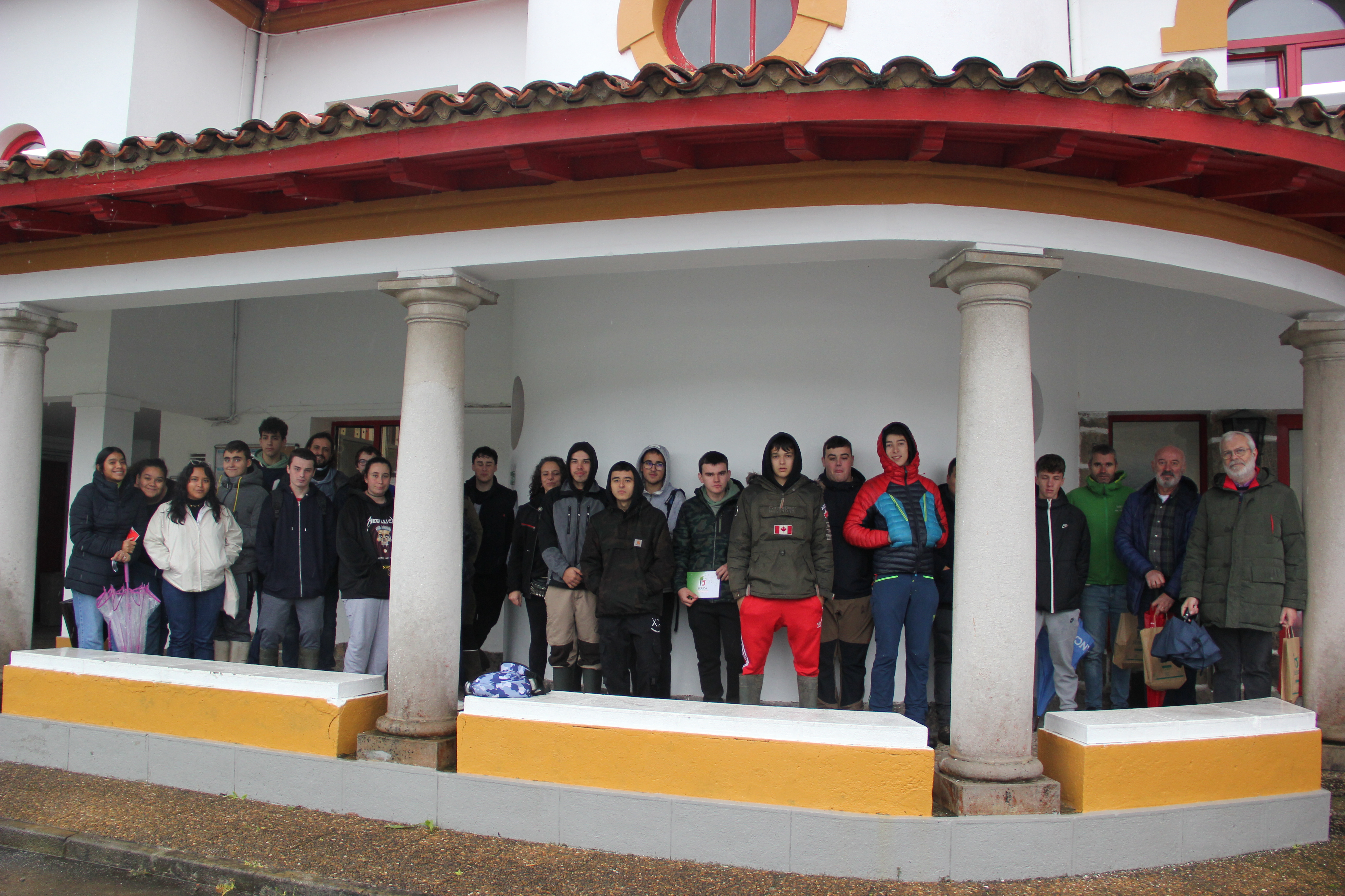 Foto Los alumnos del grado de Producción Agroecológica del IES Luces visitan las instalaciones del SERIDA. Villaviciosa, 24 de noviembre de 2022. 